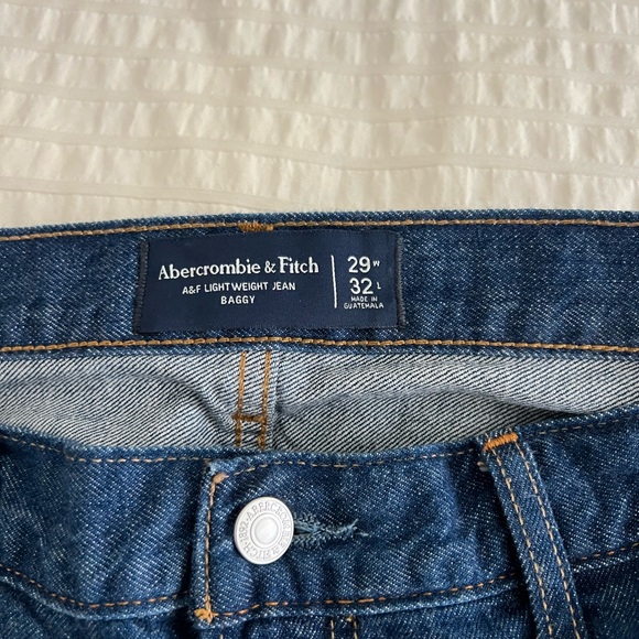 Men’s A&F Baggy Workwear Jeans - Picture 6 of 12